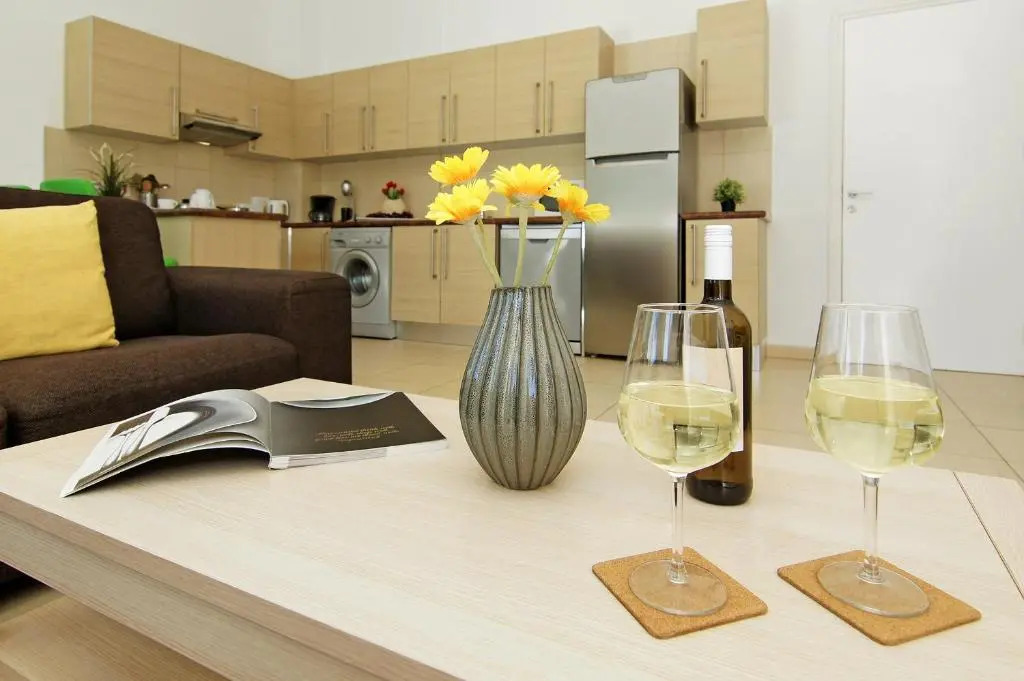 Calypso - Coralli Beachfront Apartment
