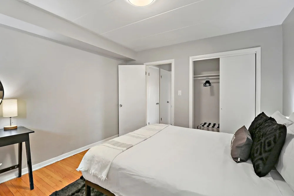 Recharge in Charming 1BR Apt - Salem 5A