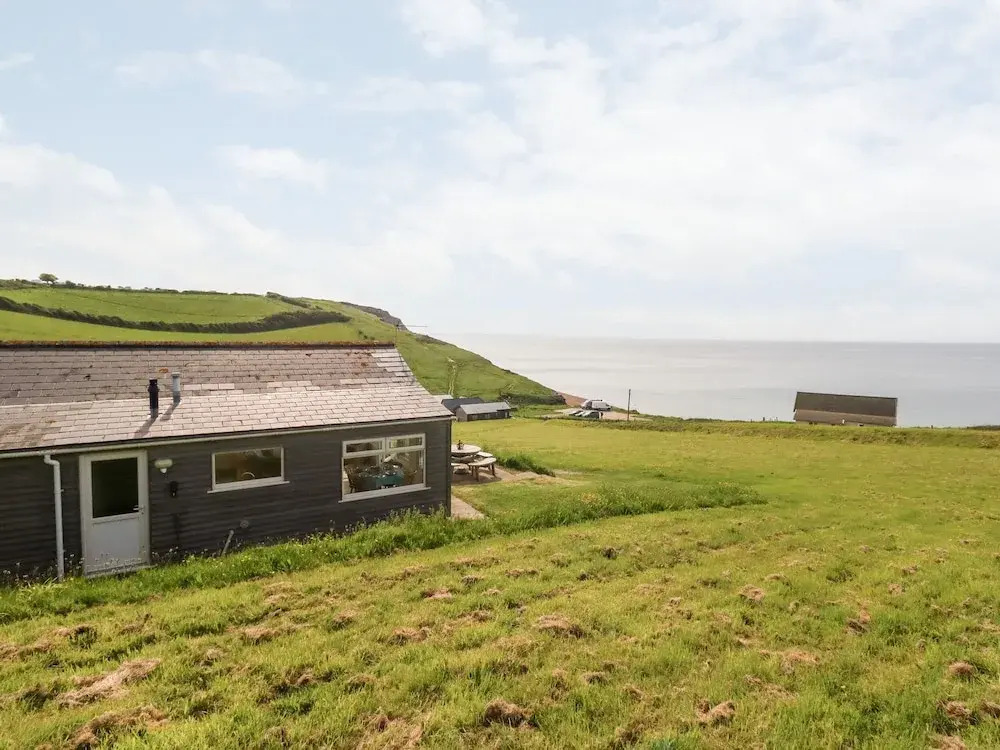 Siesta Chalet, BRIDPORT