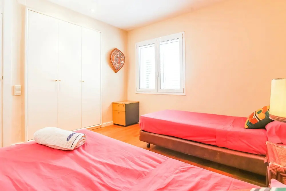 Just 10 Minutes From Sitges, House With Private Garden and Pool-