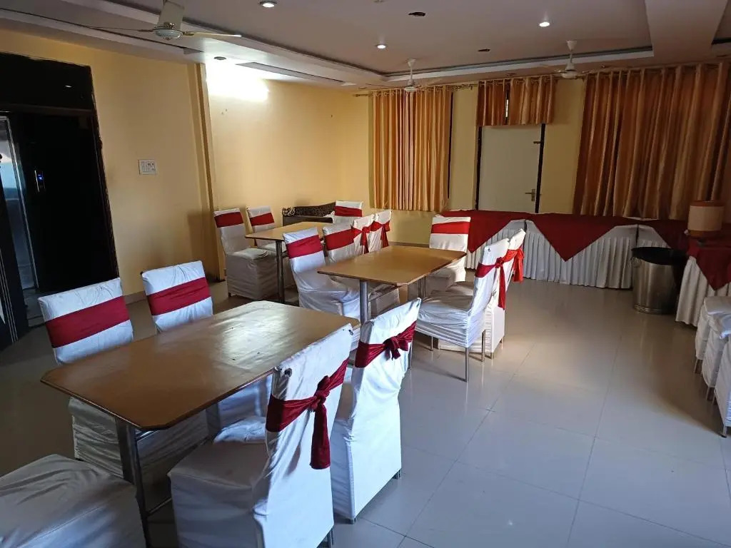 Hotel Chhavi Holidays a unit of bhanwar group