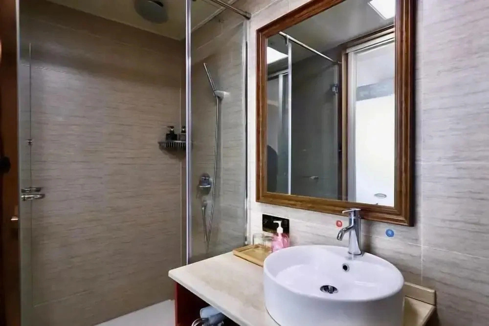 Anji Jingran E Hotel