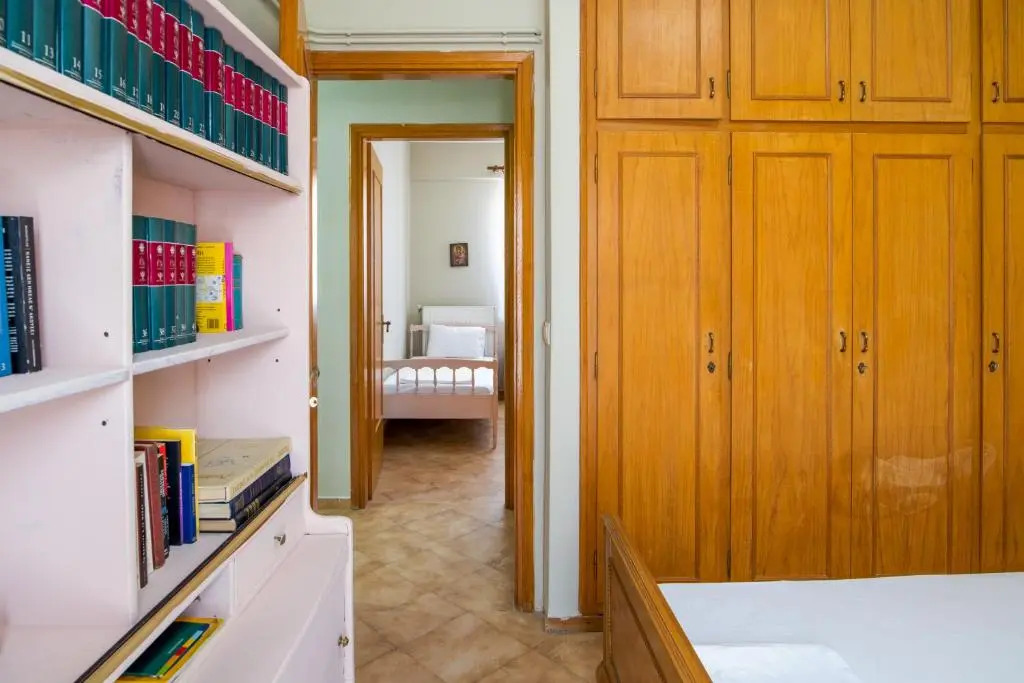 Traditional style 3 bedroom flat in Lixouri 6 guests