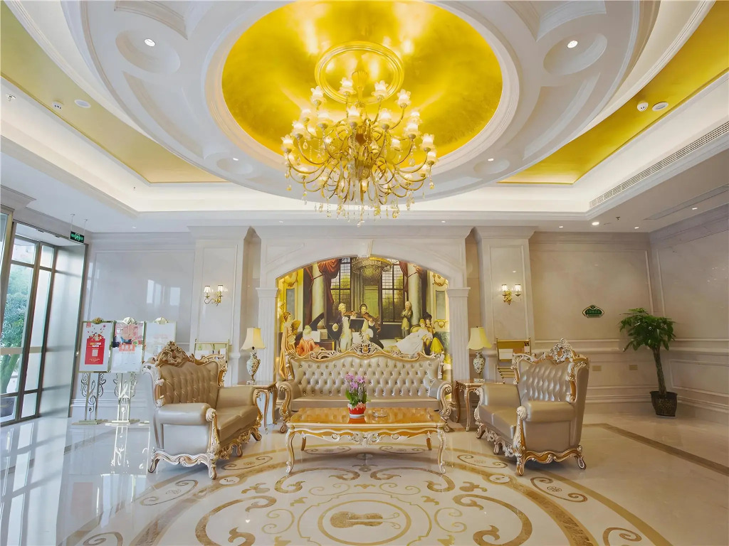 Vienna International Hotel (Mianyang High-speed Railway Station)