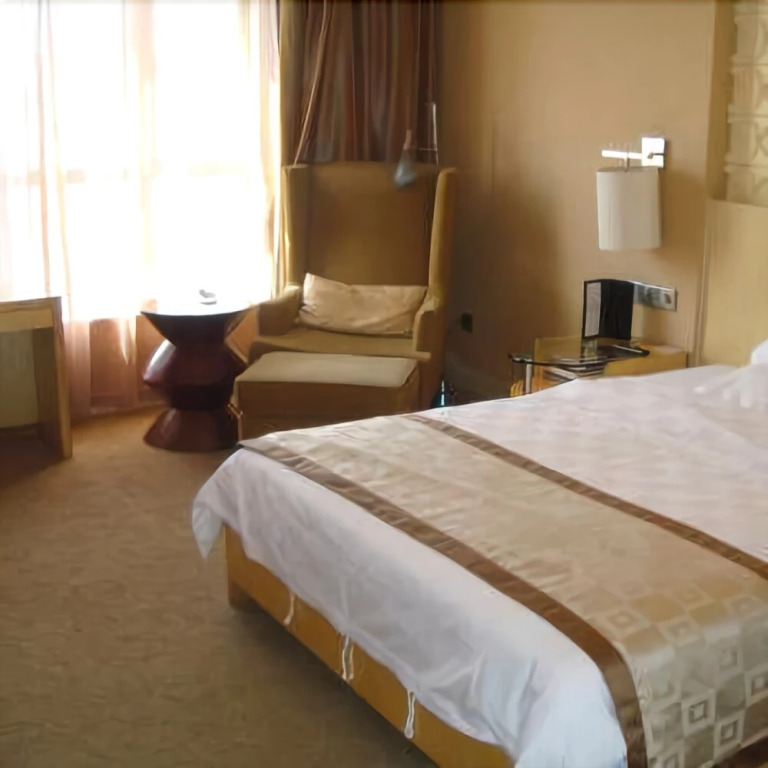 Yifeng Hotel