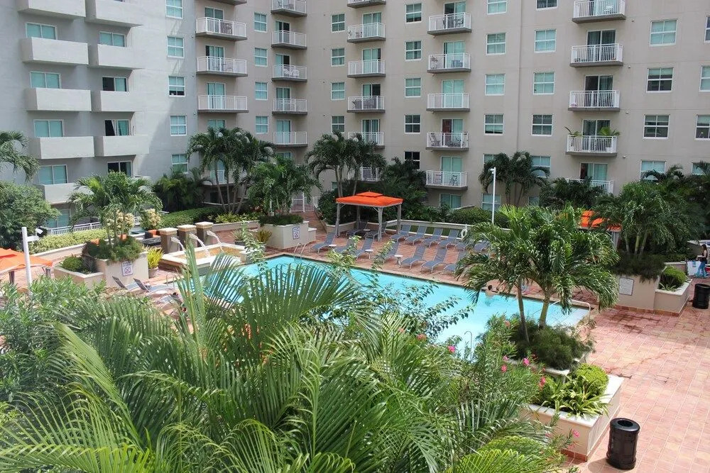 Brickell Family Travel Suites