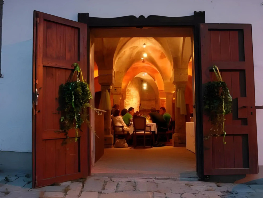 Hotel & Gourmetwirtshaus Kirchenwirt seit 1326