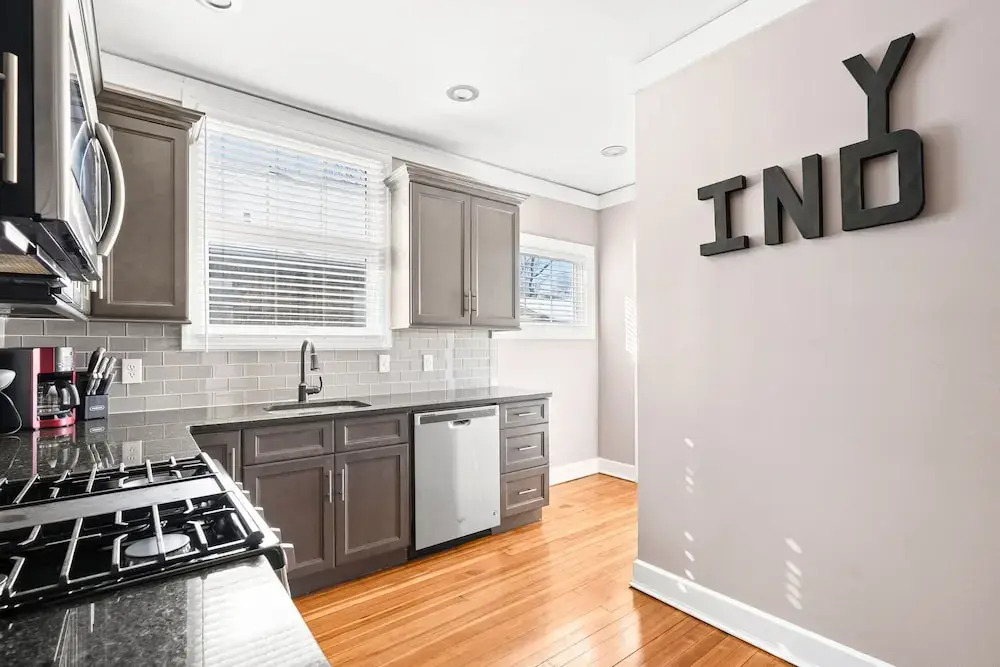 Adorable Broad Ripple Duplex