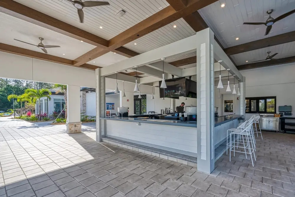 Relaxing Getaway Near Disney With Pool Themed Rooms