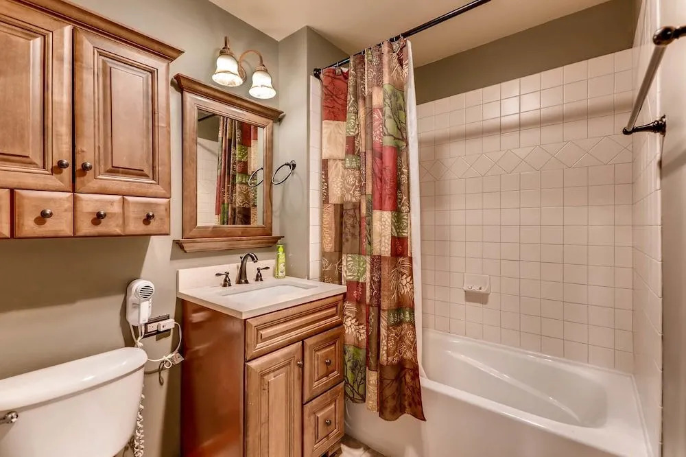 Keystone Condo Unit 8380 by RedAwning