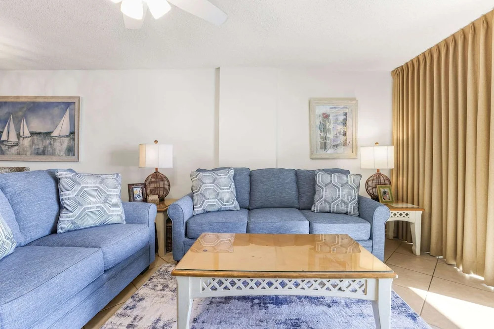 Seaside Beach 5417- Two Bedrooms Waterfront Condo With Pool Sauna Amazing Ocean View Balcony