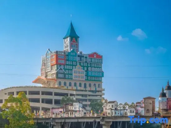 Mexin Colours Hotel