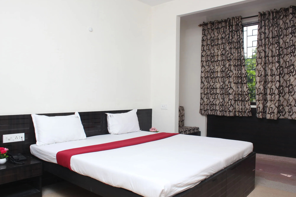 Hotel Nest International