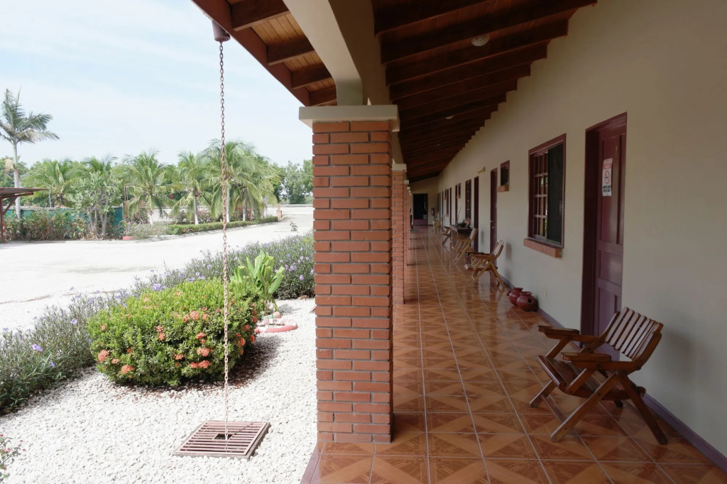 Hotel La Arena
