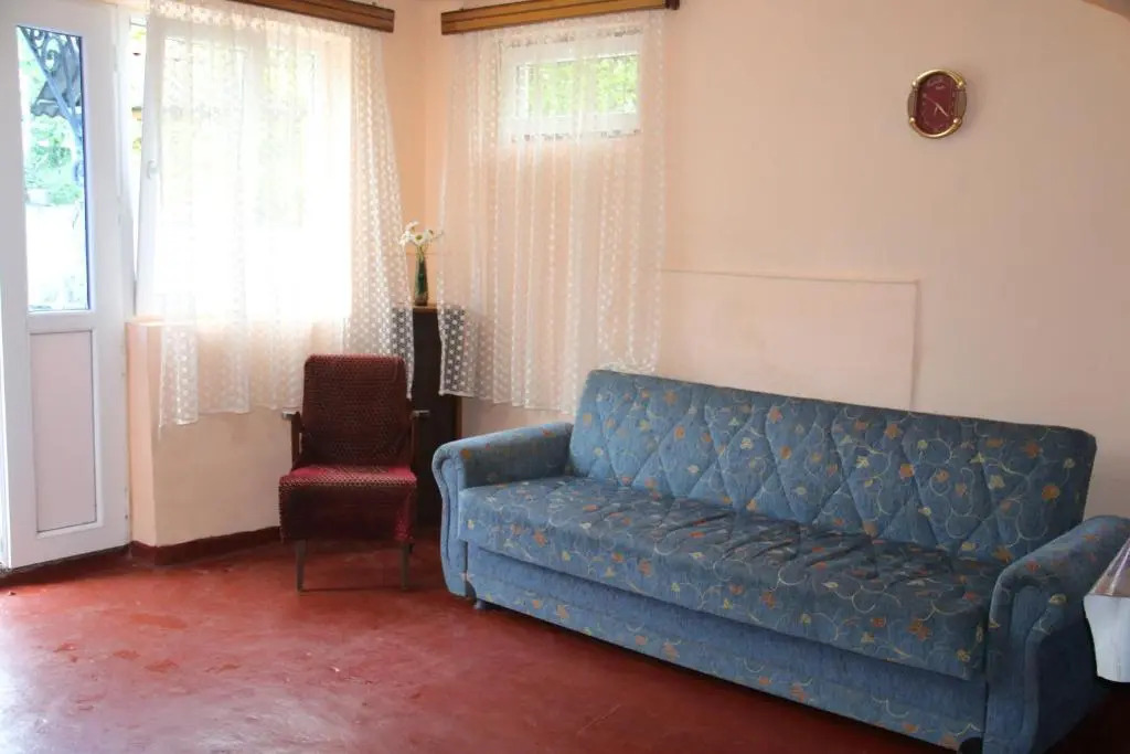 Achi Guest House
