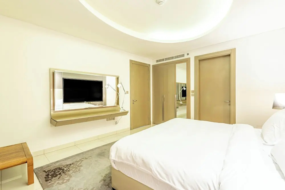 SuperHost - Dubai Dreaming Stylish 1BR, DAMAC Towers Paramount