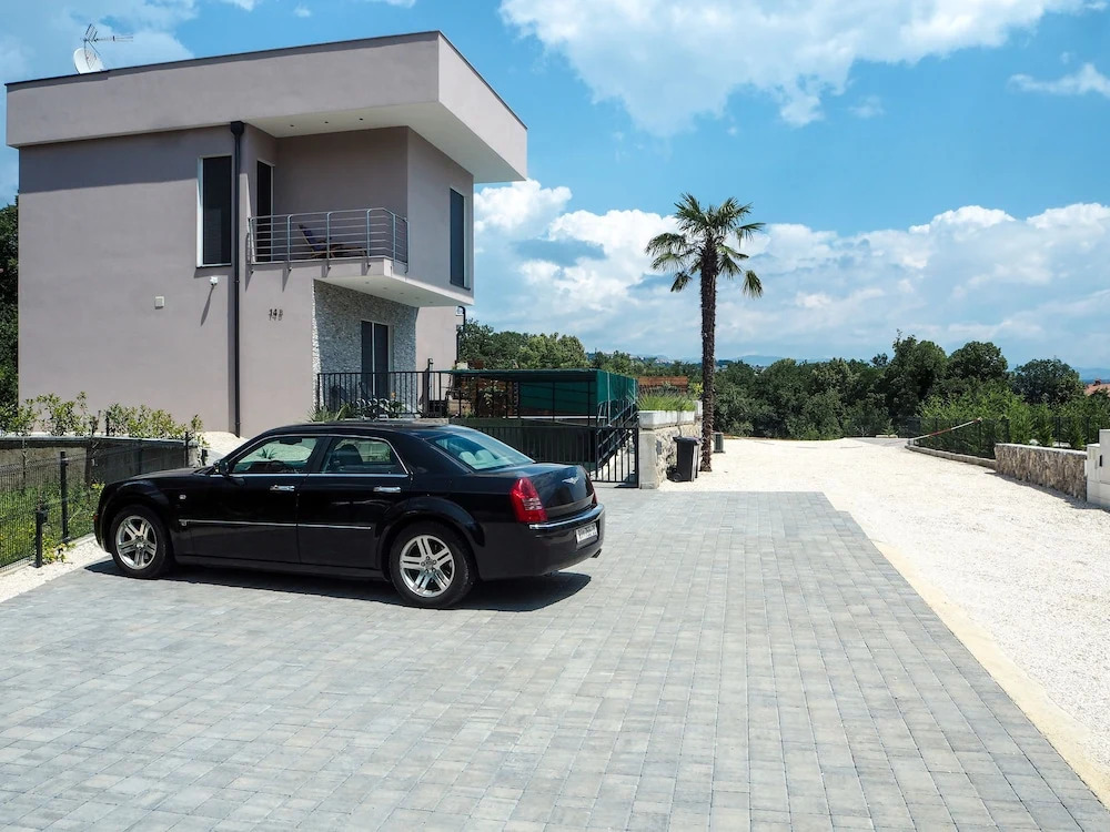 Villa Ella - Mediterranean stone house
