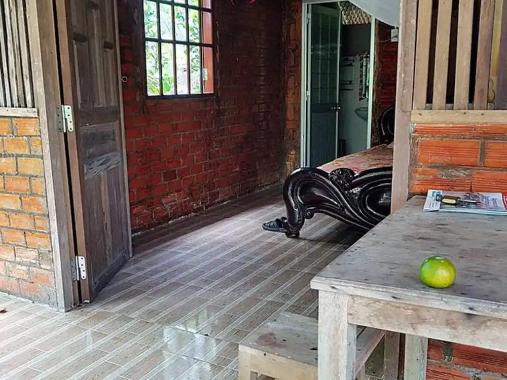 Peaceful Homestay in the Middle of Fruit Garden - Rooms With Private Toilets