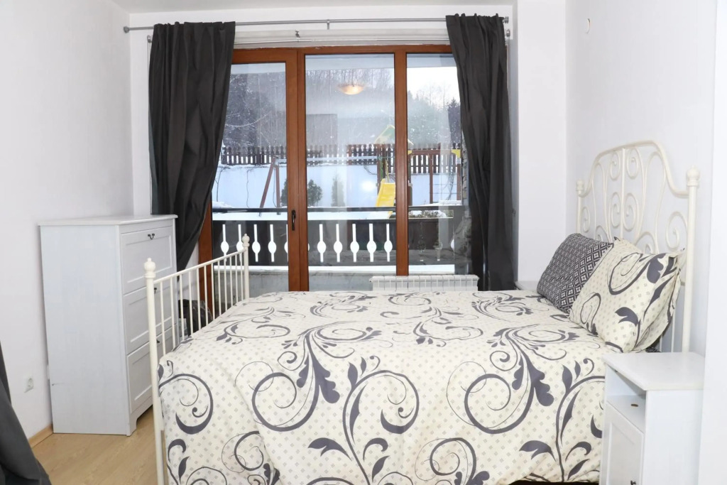 50m from Ski Piste 1 BR Apartment in Predela 2