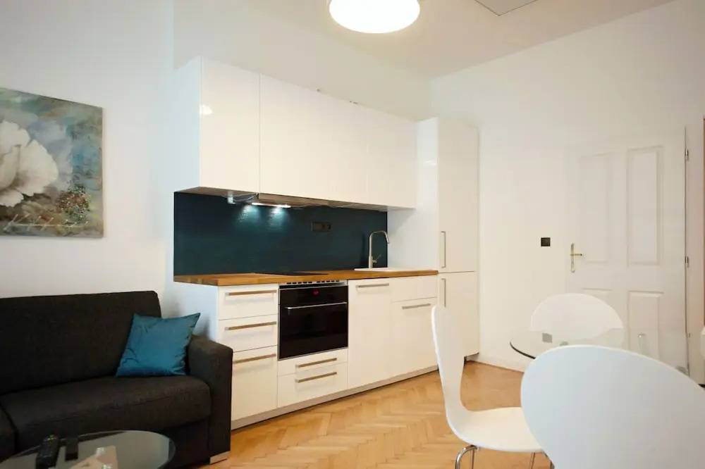 City Center 1 Bedroom Apartment