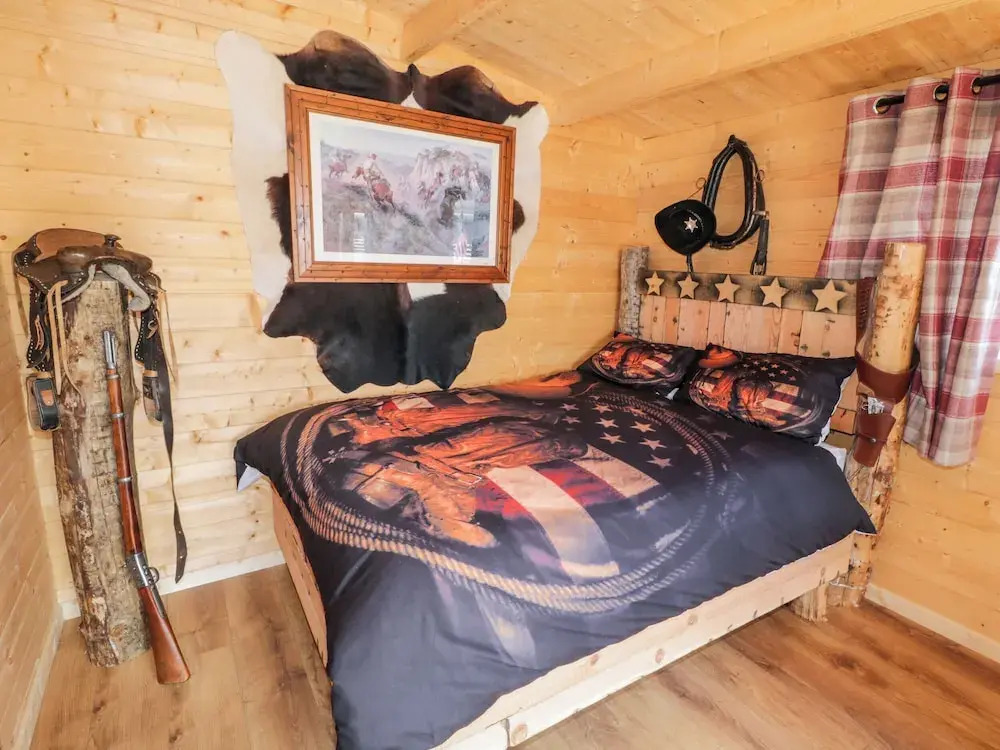 Whiskey Creek Cabin