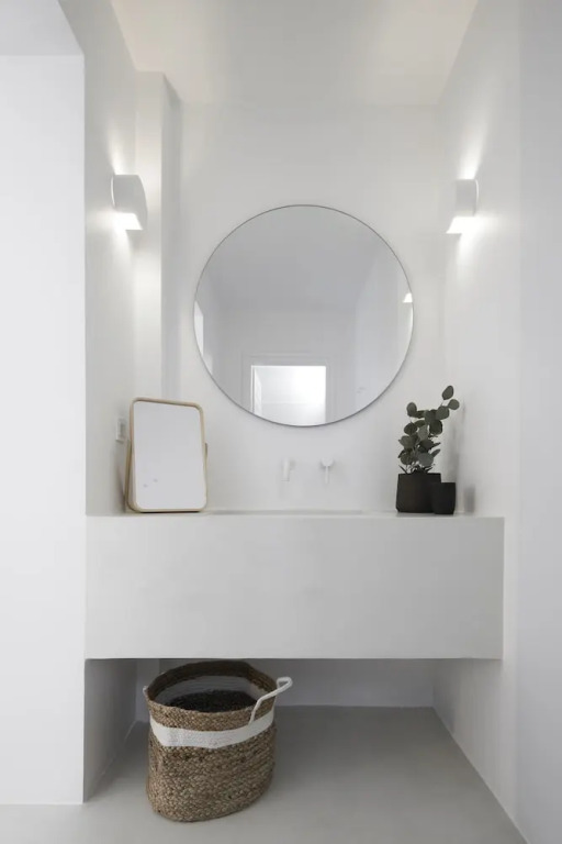 Le Blanc Suite