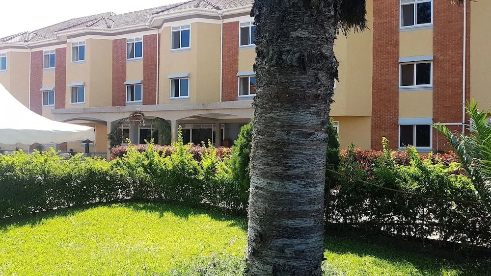 Central Inn Hotel Entebbe