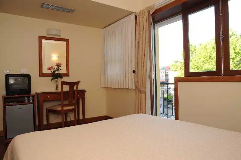 Hotel AJ