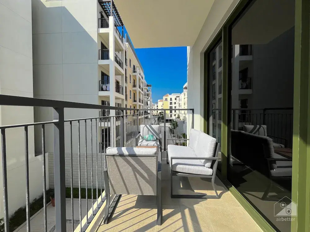 Stunning Beach View Apt. with Balcony Jumeirah La Mer