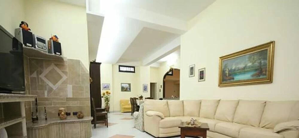 Loggia Holiday