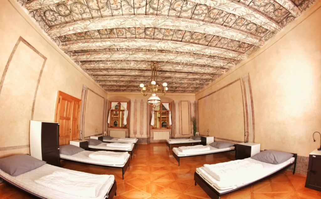 Hostel HOMEr - Old Town Square