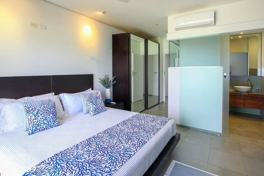 Ocean Reef 203 3 Bedroom Apts by Bluescape