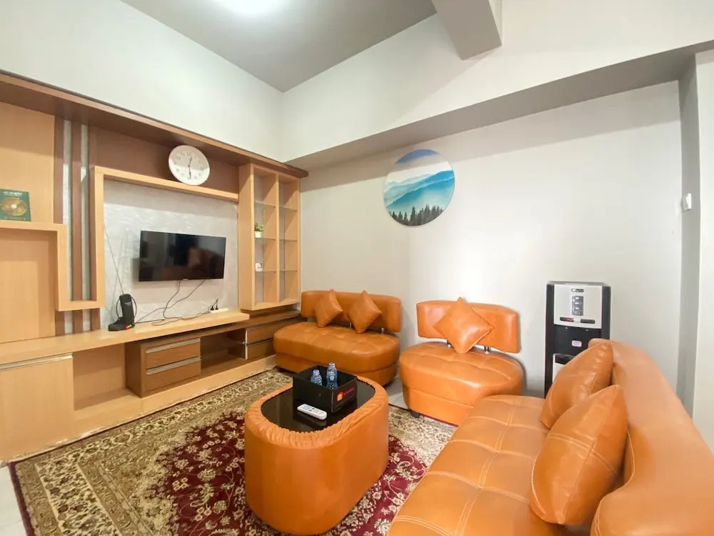 Comfy 2BR Apartment at Newton Residence near Tol Buah Batu