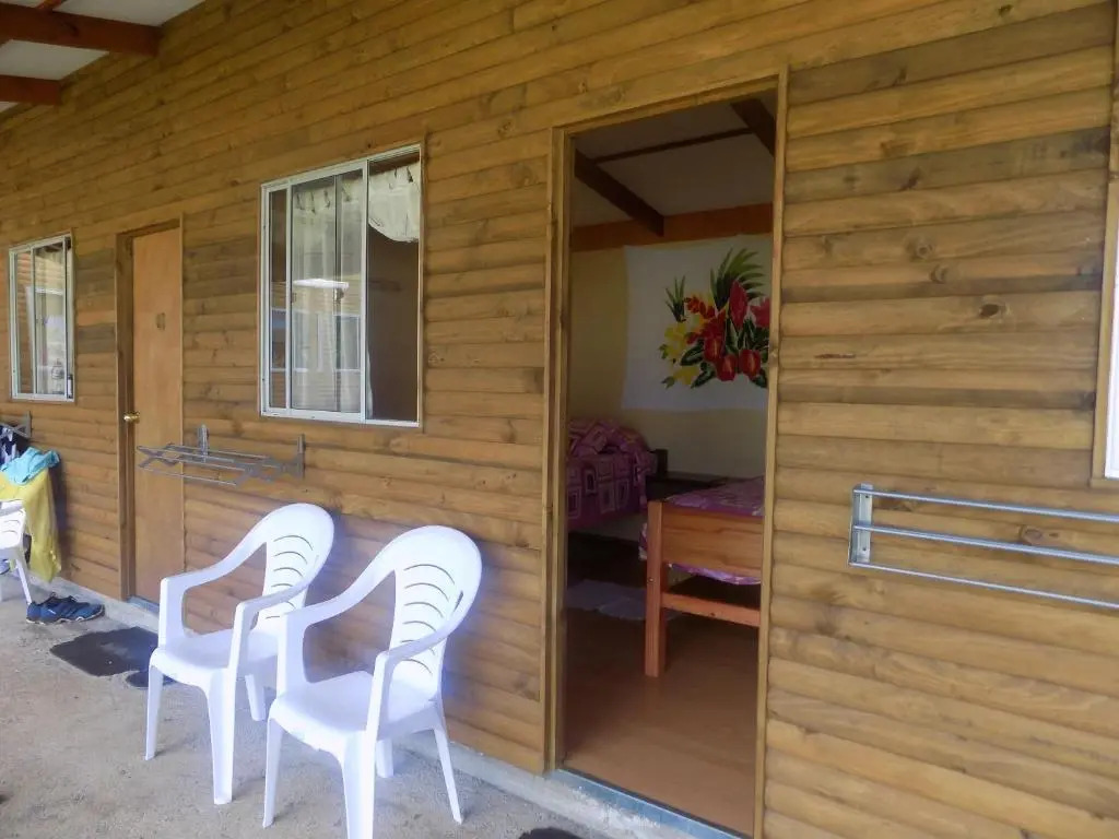 Camping Hostal Tipanie Moana Aeropuerto Centro