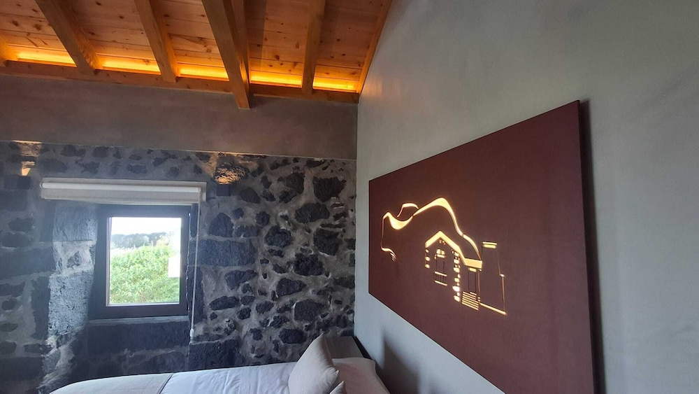 Refúgio dos Capelinhos - Villa e Suites