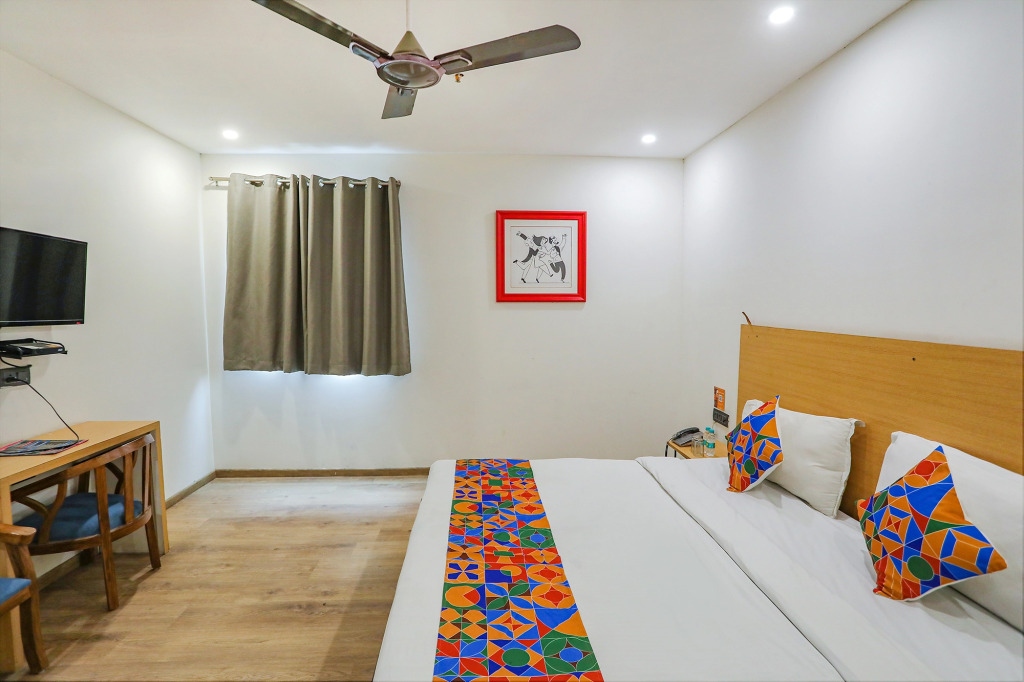 Fabhotel F9 Sector 58