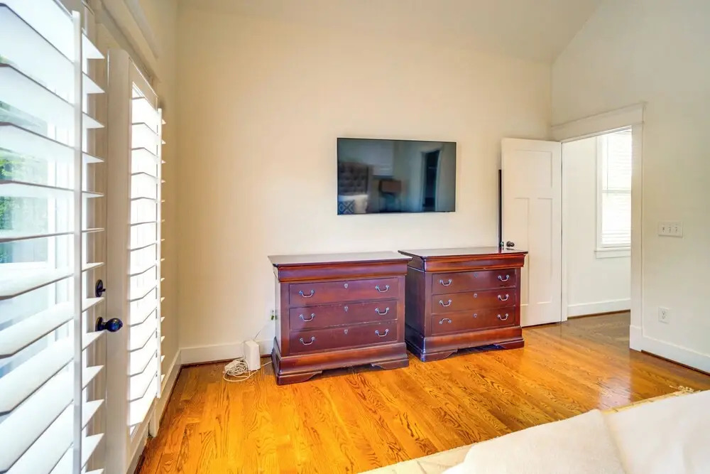 Walk to 12 South: Getaway w/ Outdoor Dining!