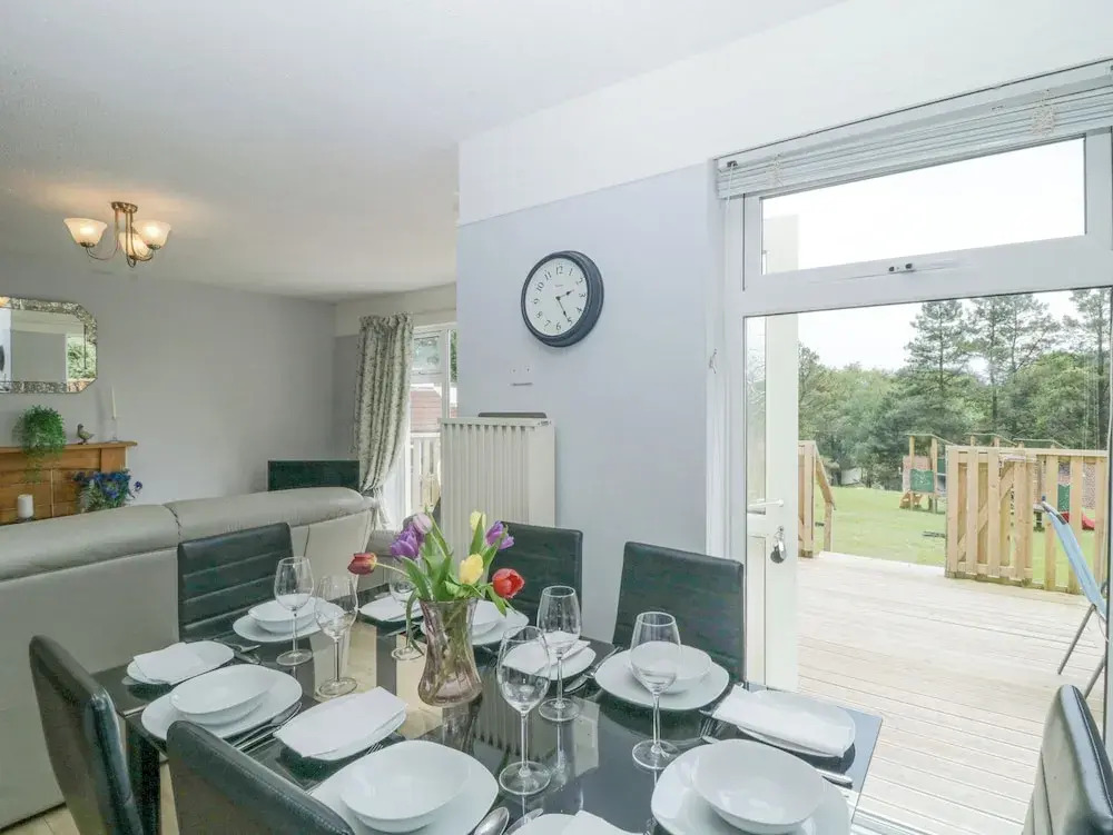 9 Manorcombe Bungalows