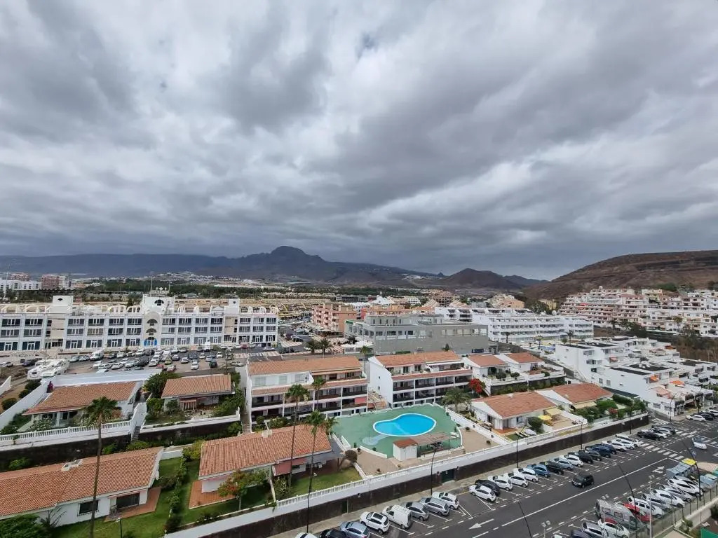 Torres del Sol 12th floor Teide and Atlantic view