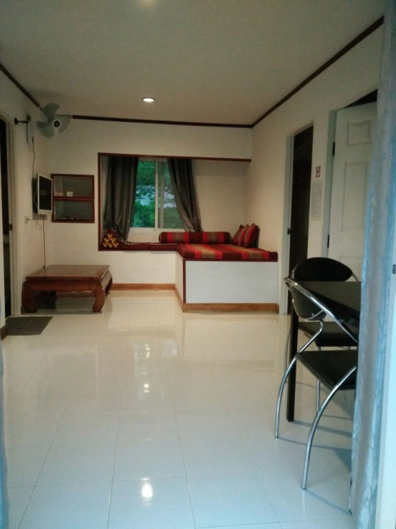 Les Collines Resort