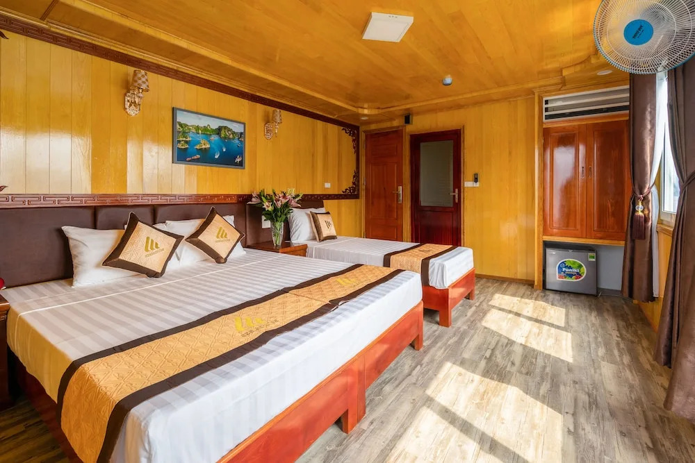 Azela Cruise