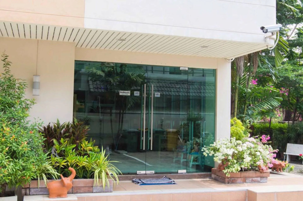 Jitthamas Residence