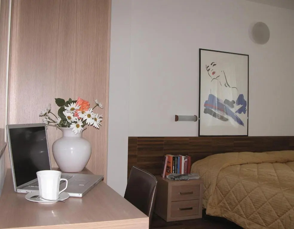 Residence Hotel Candriai Alla Posta