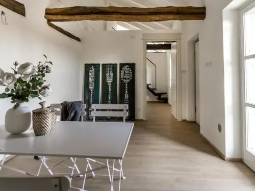 Mini Luxury Apartments