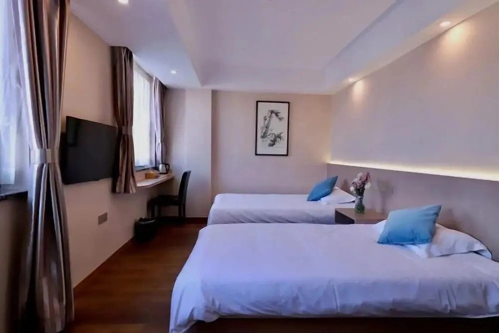 Anji Jingran E Hotel