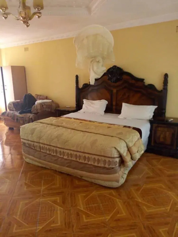 Kamuboola Lodge