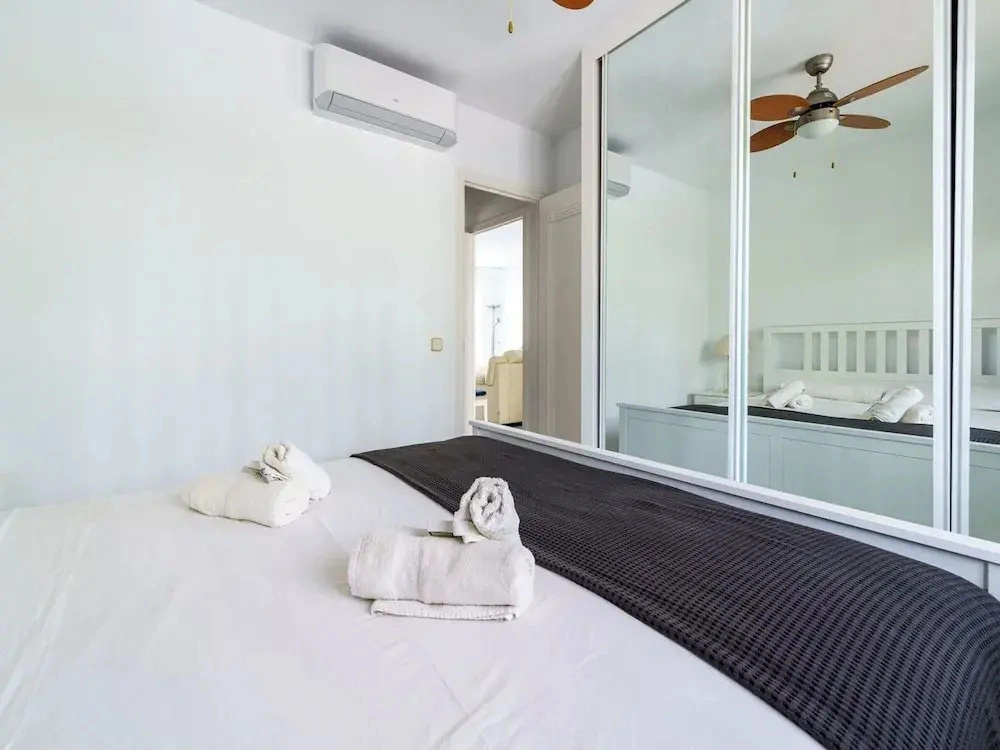 Peaceful Retreat Near the Beach