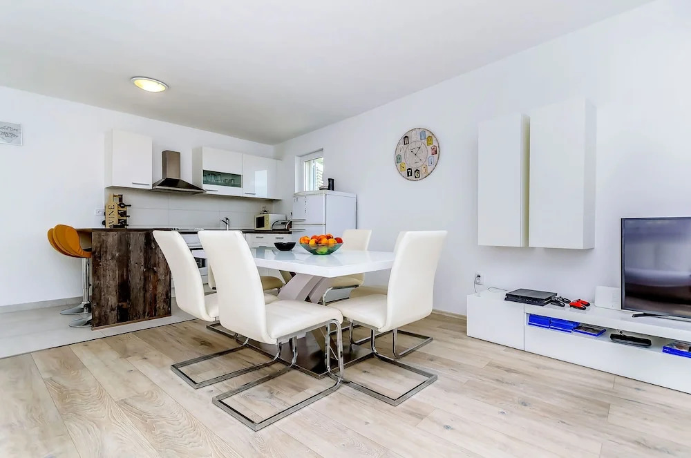 House Ivana
