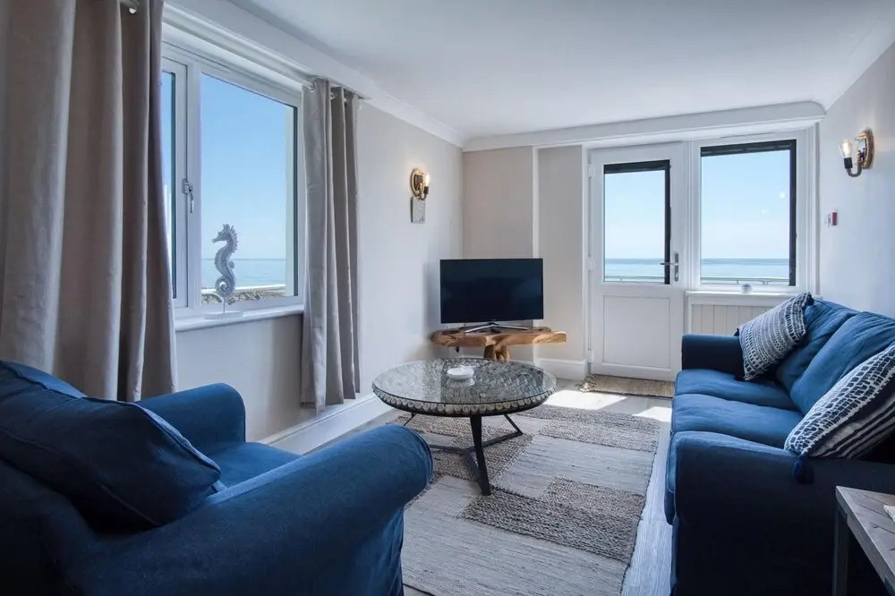 Waterfront 2 - 2 Bedroom Apartment - Wisemans Bridge