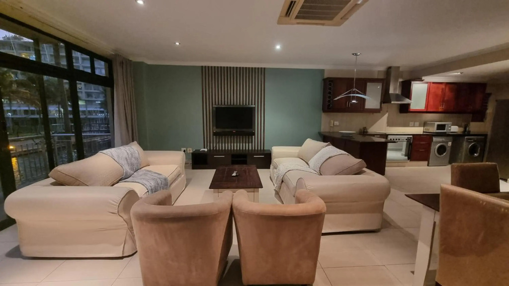 Accommodation Front - Homely 6 Sleeper with Canal Views near the Beach